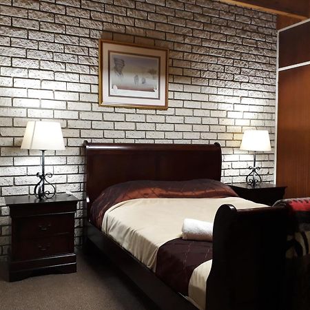 Die Plasie On-Suite Rooms Hartbeespoort Exterior photo