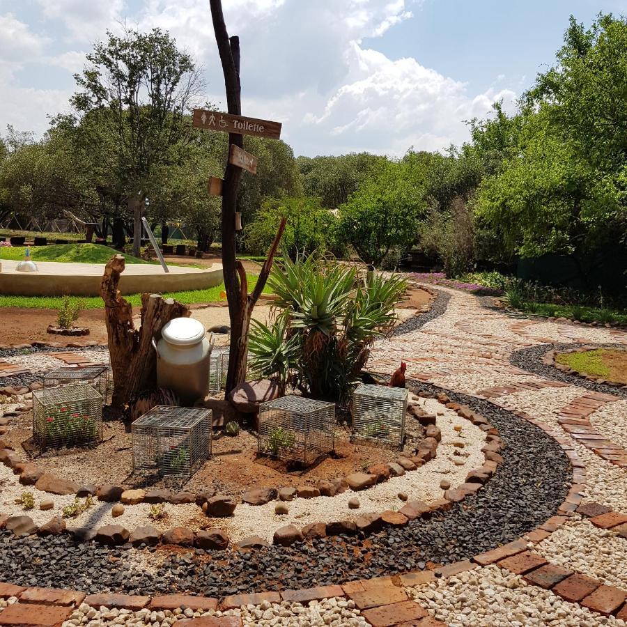 Die Plasie On-Suite Rooms Hartbeespoort Exterior photo